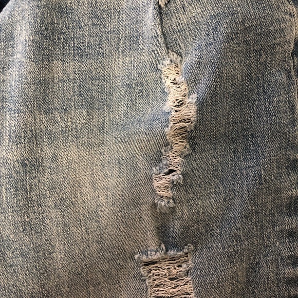 Urban Heritage Denim Shorts - Picture 3 of 6